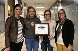 SHS Yearbook Staff Receives Recognition